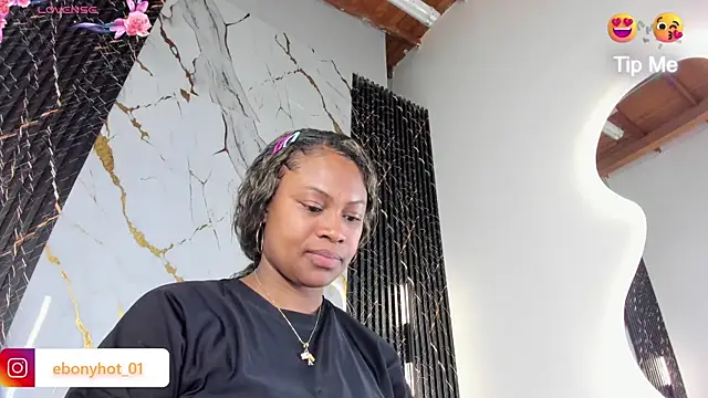 Snapshot of ebony_hot1 chatting on 20, 9, 2025 ebony hot1 online show from 20, 9, 2025