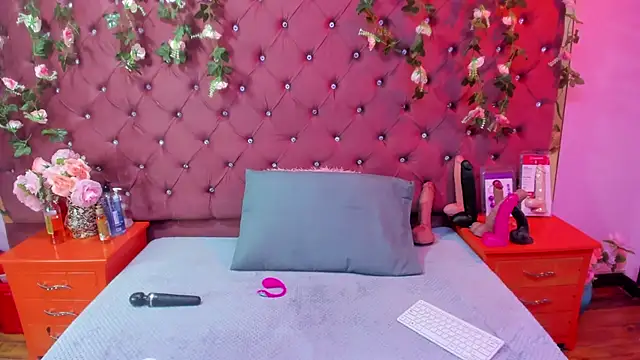 Mariana Prin online show from 19, 10, 2025