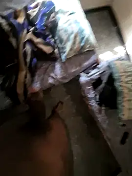 Yours daddy6728 online show from 28, 11, 2025