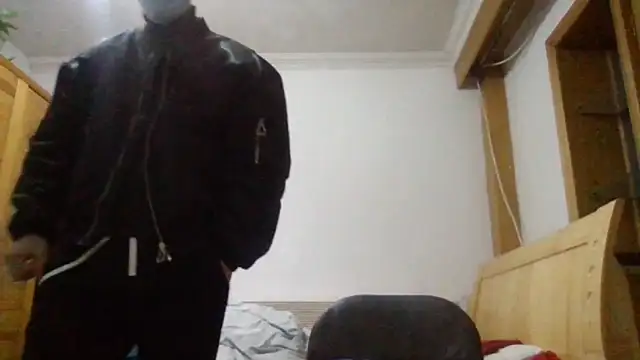 Snapshot of shuai321 chatting on 21, 1, 2025 shuai321 online show from 21, 1, 2025