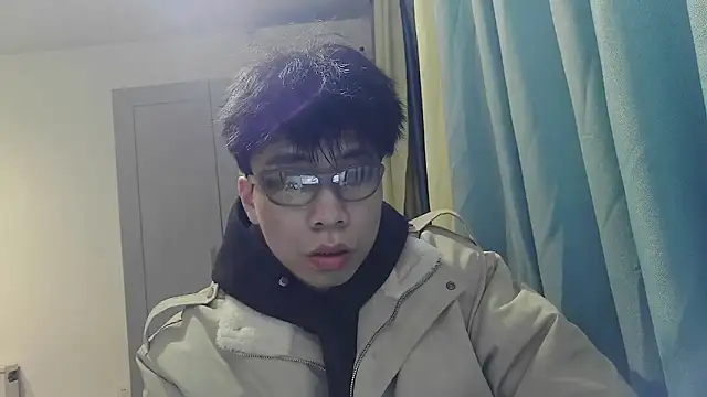 Snapshot of shuai321 chatting on 10, 3, 2025 shuai321 online show from 10, 3, 2025