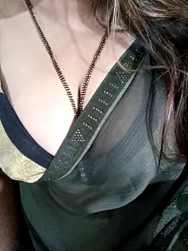 Snapshot of Beautyy38 chatting on 15, 2, 2026 Beautyy38 online show from 15, 2, 2026