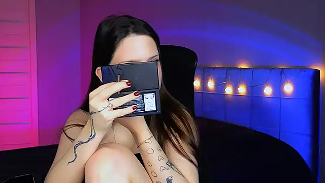 Stacy Gonzales  online show from 14, 12, 2024