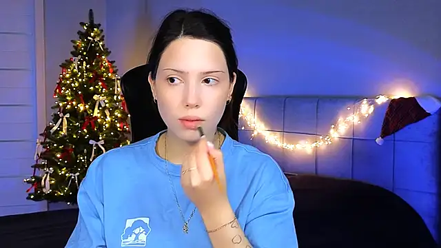 Stacy Gonzales  online show from 24, 1, 2025