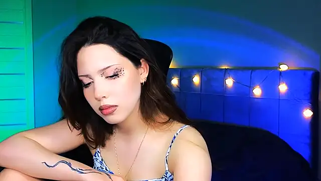 Stacy Gonzales  online show from 9, 3, 2025