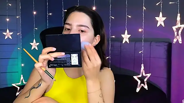 Stacy Gonzales  online show from 19, 10, 2025