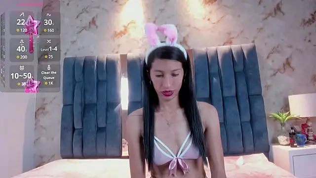 Snapshot of RoseTaylor__ chatting on 19, 1, 2025 RoseTaylor online show from 19, 1, 2025