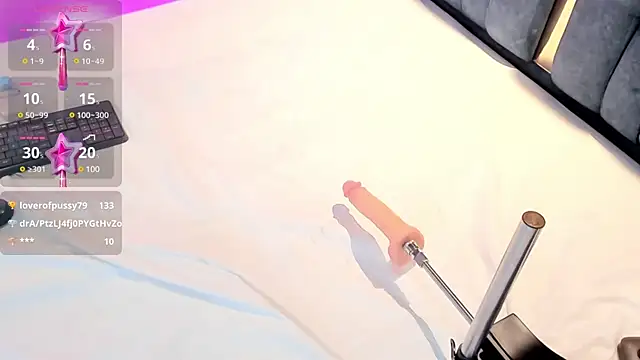 Snapshot of RoseTaylor__ chatting on 15, 2, 2025 RoseTaylor online show from 15, 2, 2025