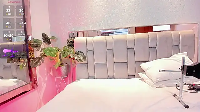 Snapshot of RoseTaylor__ chatting on 29, 11, 2025 RoseTaylor online show from 29, 11, 2025