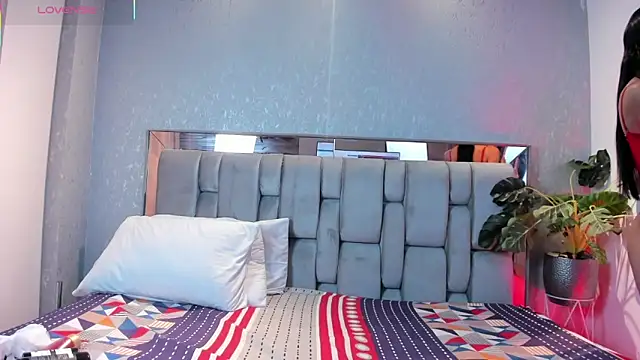 Snapshot of RoseTaylor__ chatting on 18, 2, 2026 RoseTaylor online show from 18, 2, 2026