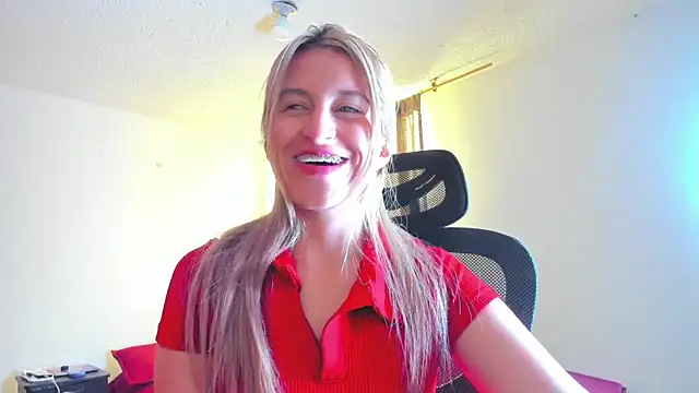 GiaRoussel online show from 31, 3, 2026