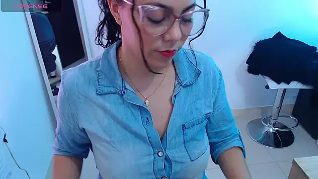 Snapshot of Mailywindsor chatting on 1, 3, 2025 Mailywindsor online show from 1, 3, 2025