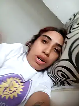 Snapshot of ifeelverywet_andhot chatting on 2, 2, 2025 ifeelverywet andhot online show from 2, 2, 2025