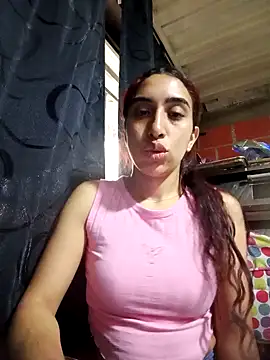 Snapshot of ifeelverywet_andhot chatting on 5, 2, 2025 ifeelverywet andhot online show from 5, 2, 2025