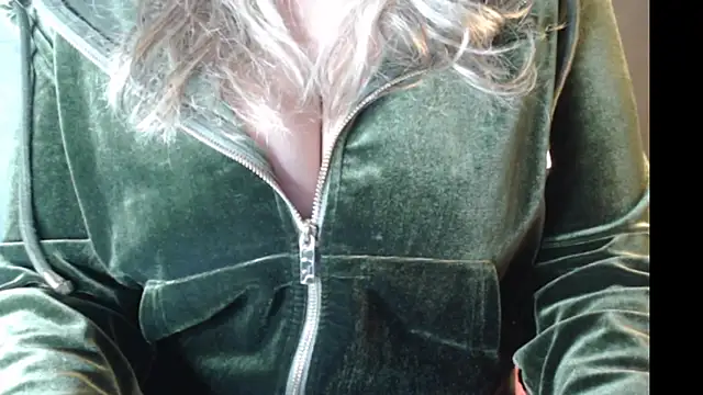 JenniLowen online show from 19, 1, 2025