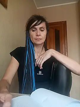 Francenia lolis online show from 16, 9, 2025