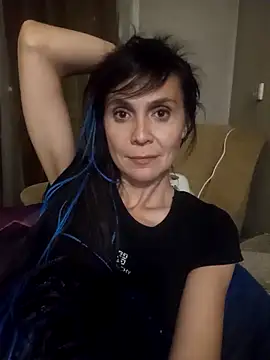 Francenia lolis online show from 9, 10, 2025