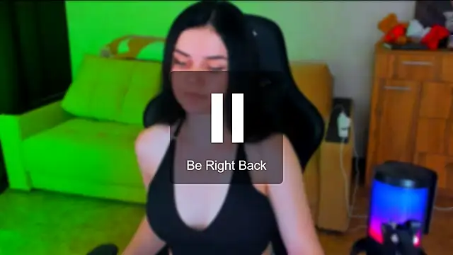 Lora Cain online show from 10, 2, 2025