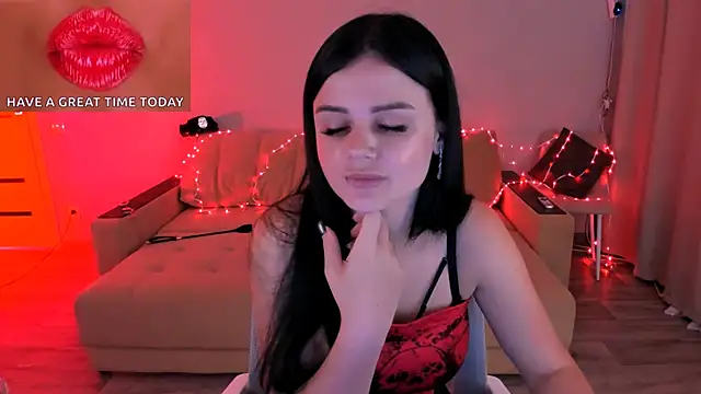 Lora Cain online show from 23, 9, 2025