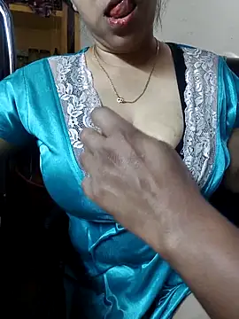 Snapshot of Madhavi_mishra chatting on 19, 11, 2025 Madhavi mishra online show from 19, 11, 2025