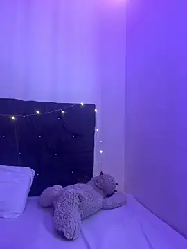 Snapshot of alisson_carolina73 chatting on 24, 12, 2024 alisson carolina73 online show from 24, 12, 2024