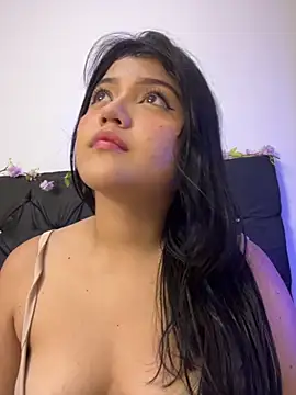 Snapshot of alisson_carolina73 chatting on 24, 9, 2025 alisson carolina73 online show from 24, 9, 2025