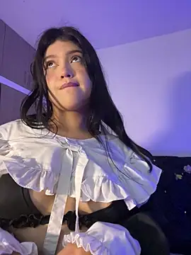 Snapshot of alisson_carolina73 chatting on 5, 10, 2025 alisson carolina73 online show from 5, 10, 2025