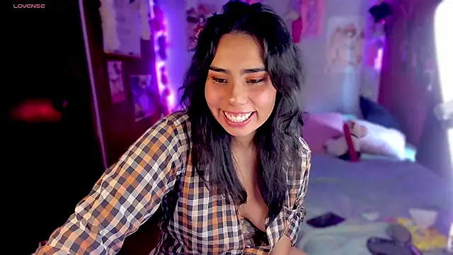 Snapshot of kiki_cavilll chatting on 19, 2, 2025 kiki cavilll online show from 19, 2, 2025