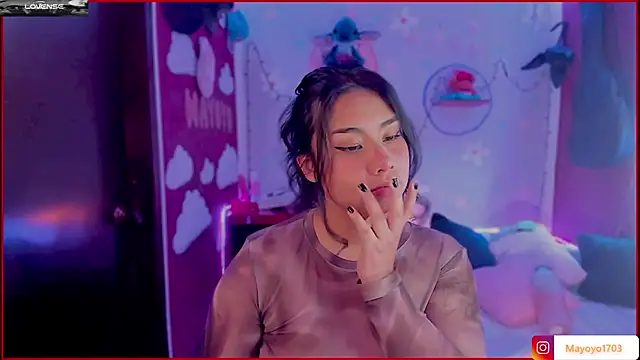 kiki cavilll online show from 5, 11, 2025