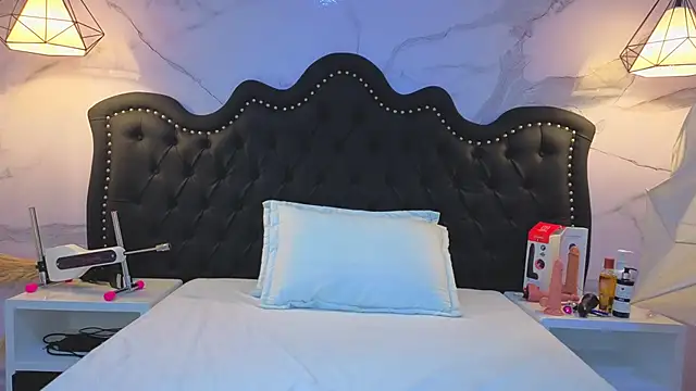 Carohorny4u online show from 19, 5, 2026