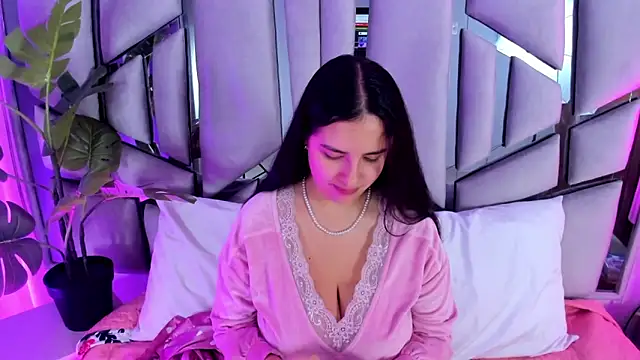 paulette dupont online show from 19, 9, 2025