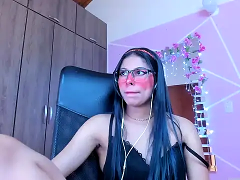  ALLYSON18  online show from 13, 3, 2025