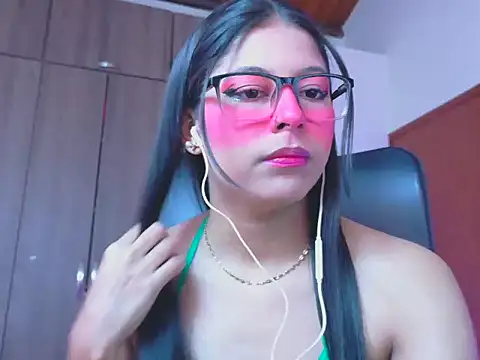Snapshot of _ALLYSON18_ chatting on 13, 6, 2026 ALLYSON18 online show from 13, 6, 2026