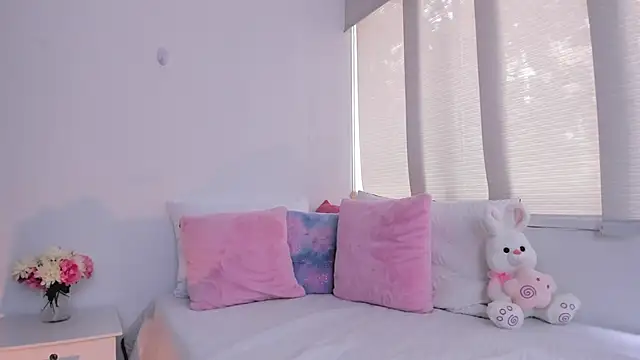 Brisa blue online show from 19, 2, 2025