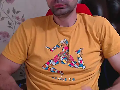 Snapshot of Leo_1617 chatting on 10, 11, 2025 Leo 1617 online show from 10, 11, 2025