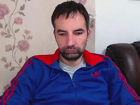 Snapshot of Leo_1617 chatting on 17, 11, 2025 Leo 1617 online show from 17, 11, 2025