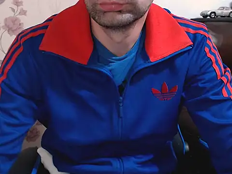 Snapshot of Leo_1617 chatting on 24, 11, 2025 Leo 1617 online show from 24, 11, 2025