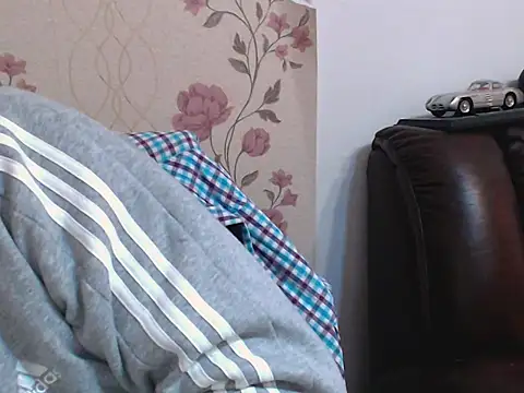 Leo 1617 online show from 28, 3, 2026