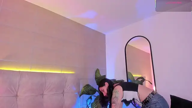 Karito-28 online show from 4, 11, 2025