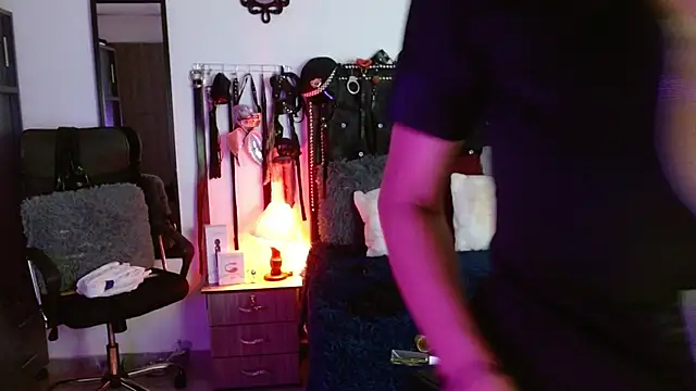 Snapshot of SamaraMartinez chatting on 7, 11, 2025 SamaraMartinez online show from 7, 11, 2025