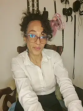 SamaraMartinez online show from 18, 4, 2026