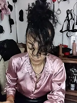 Snapshot of SamaraMartinez chatting on 8, 5, 2026 SamaraMartinez online show from 8, 5, 2026