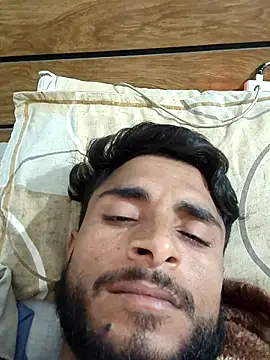 Snapshot of vkhotboy143 chatting on 1, 12, 2025 vkhotboy143 online show from 1, 12, 2025