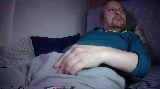 Snapshot of amylrmm1903 chatting on 2, 3, 2025 amylrmm1903 online show from 2, 3, 2025