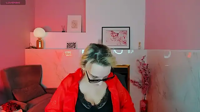 Snapshot of Queen_Anna_ chatting on 27, 2, 2026 Queen Anna online show from 27, 2, 2026