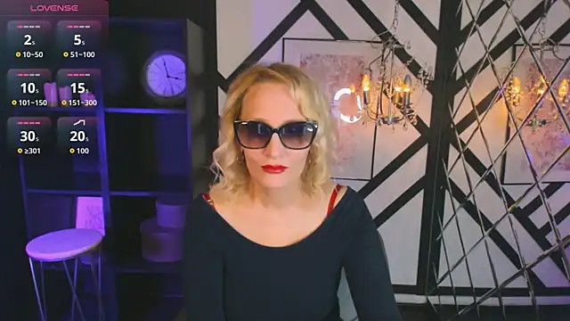 Queen Anna  online show from 21, 5, 2026