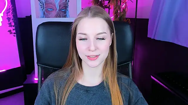 CuteMousee online show from 10, 12, 2024