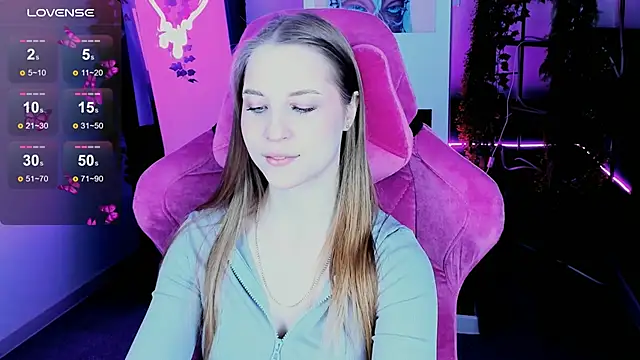 CuteMousee online show from 6, 10, 2025