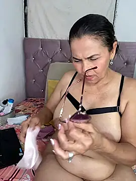 Nadia-melej online show from 5, 4, 2026