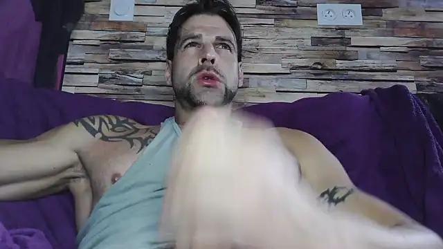 XxBigboybandxX online show from 8, 12, 2024